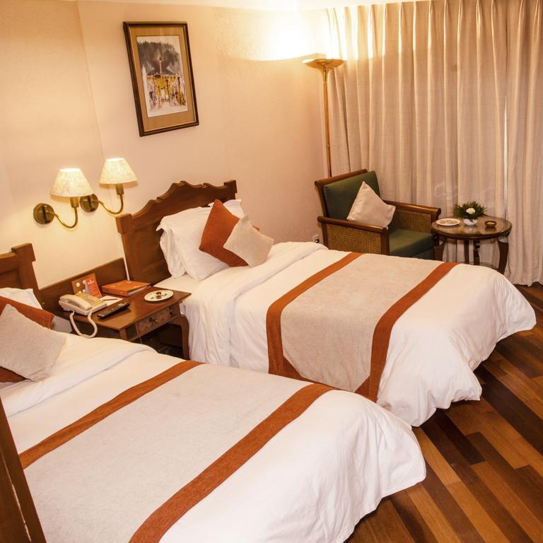Hotel Shangri-La, Kathmandu Buitenkant foto
