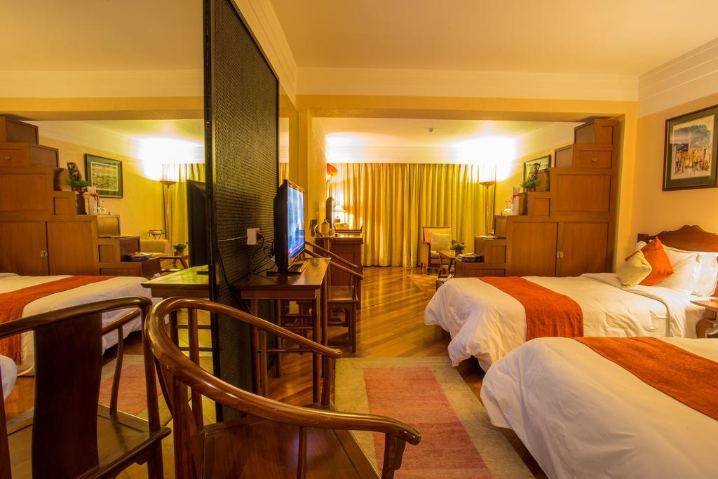 Hotel Shangri-La, Kathmandu Buitenkant foto