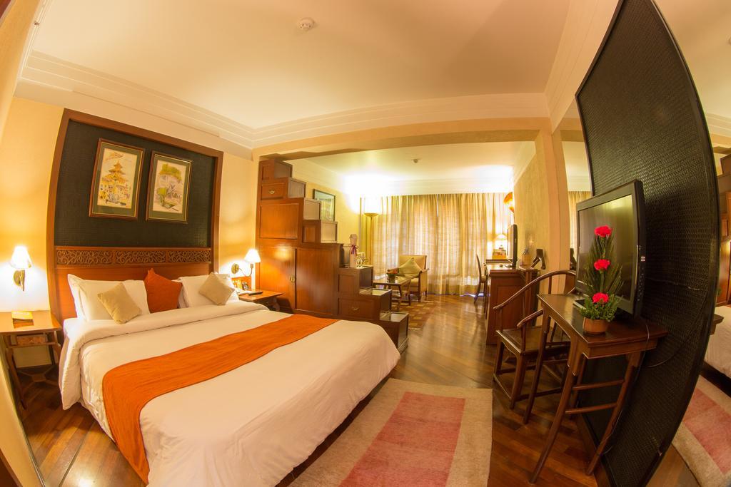 Hotel Shangri-La, Kathmandu Buitenkant foto