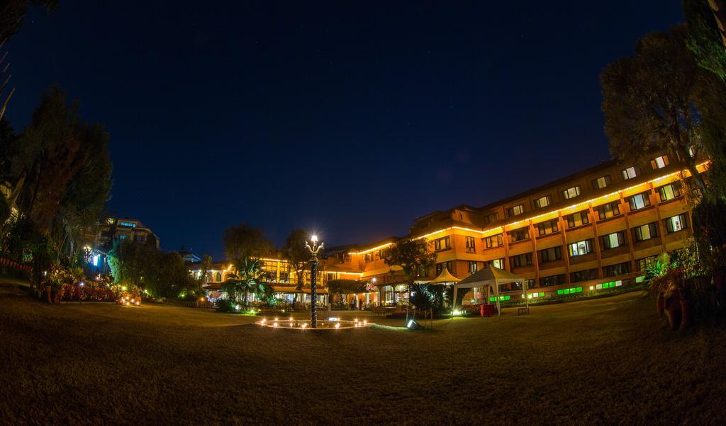 Hotel Shangri-La, Kathmandu Buitenkant foto