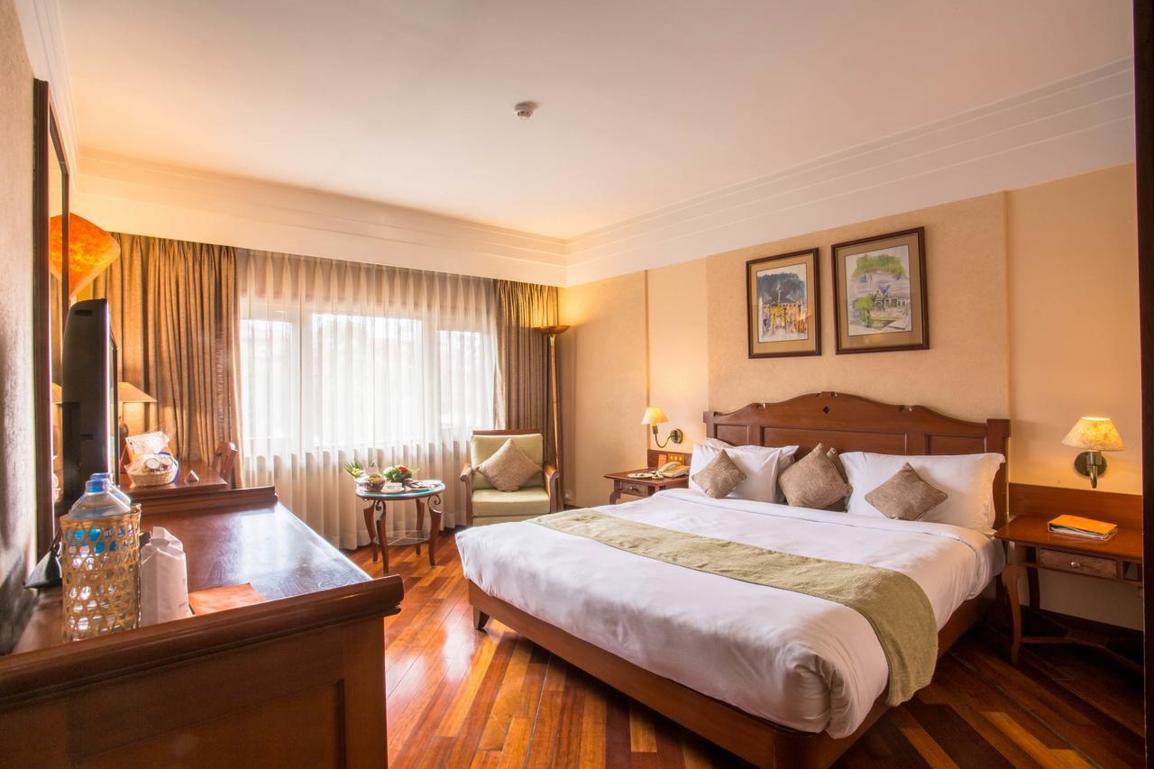 Hotel Shangri-La, Kathmandu Buitenkant foto